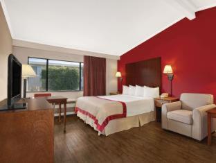 Hotel Ramada By Wyndham Torrance Zimmer foto