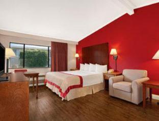 Hotel Ramada By Wyndham Torrance Zimmer foto